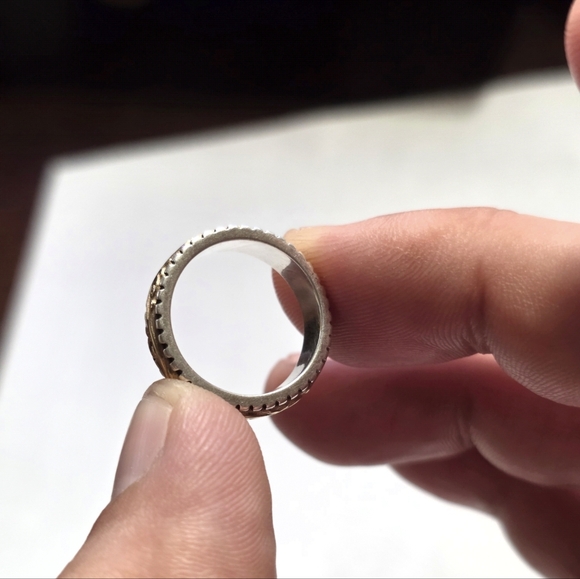 14k gold and sterling scroll design ring 
Size 5 - Picture 3 of 5